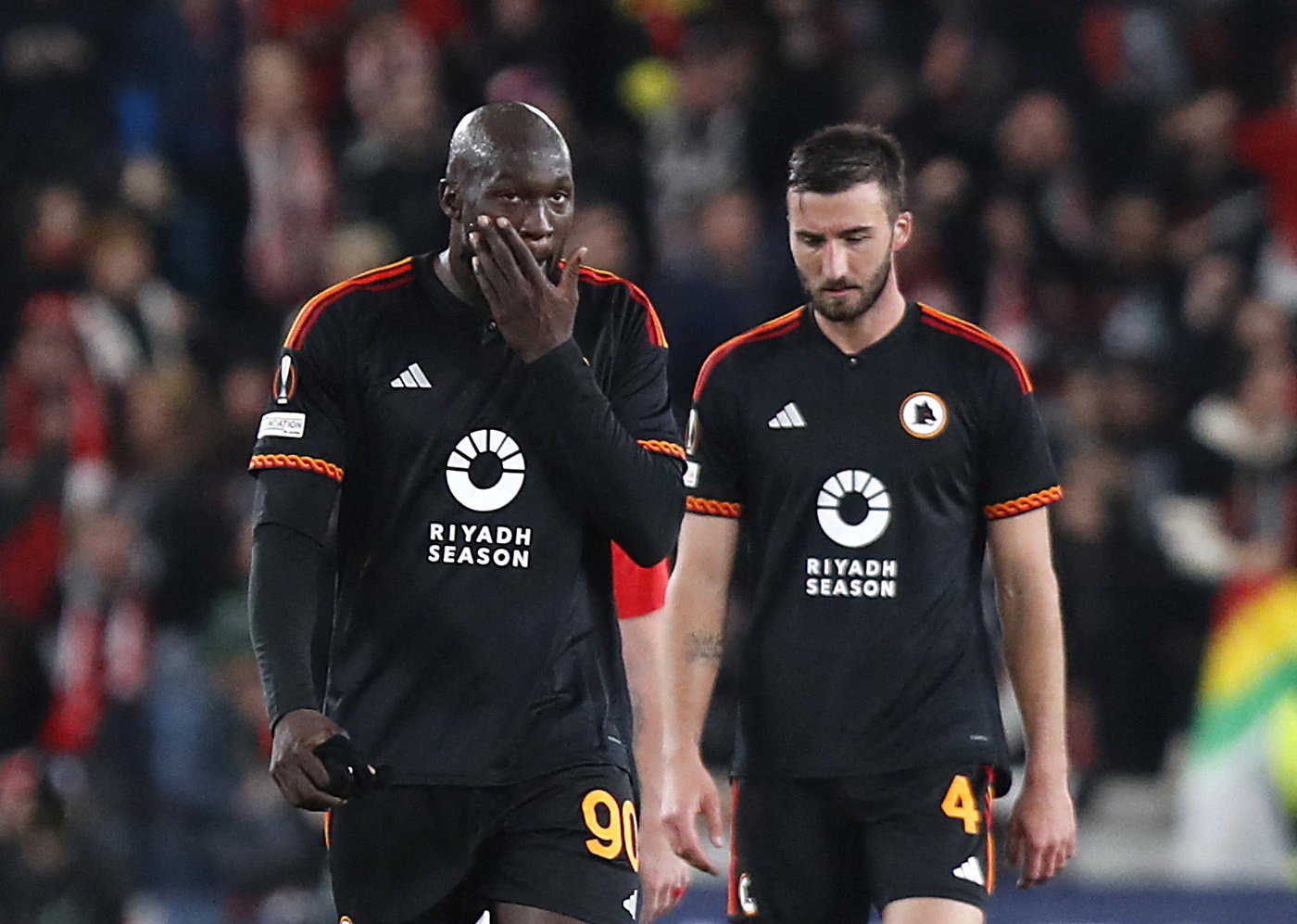 AYX Sports-从罗马今晨手感冰凉到利物浦豪取连胜，赛后本菲卡迎来里程碑的简单介绍