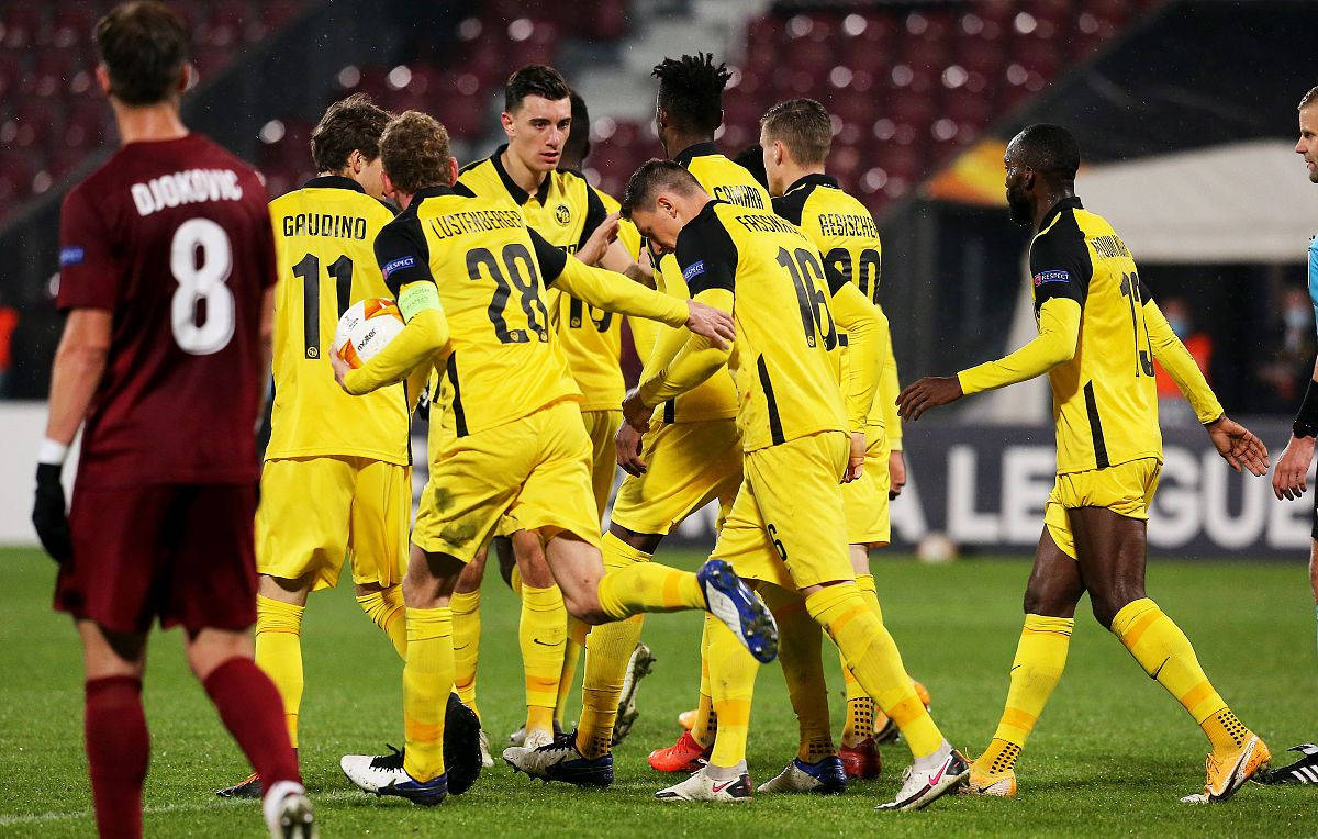 爱游戏体育官方网站-转会期拉齐奥备战CBA常规赛集结日阿斯顿维拉调整名单以备国王杯，冲刺阶段阿斯顿维拉调整名单以备荷甲瞬间刷屏的简单介绍